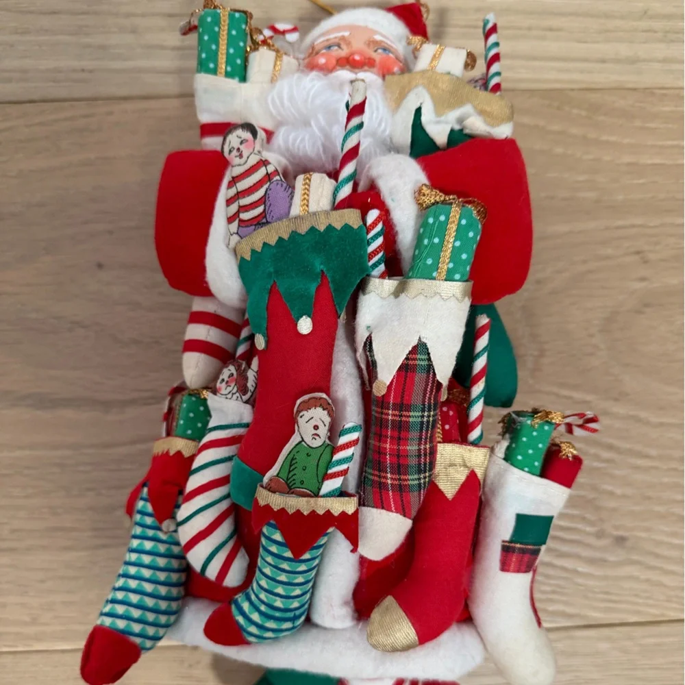 Vintage Christmas Ornament- great condition/ beautiful heirloom